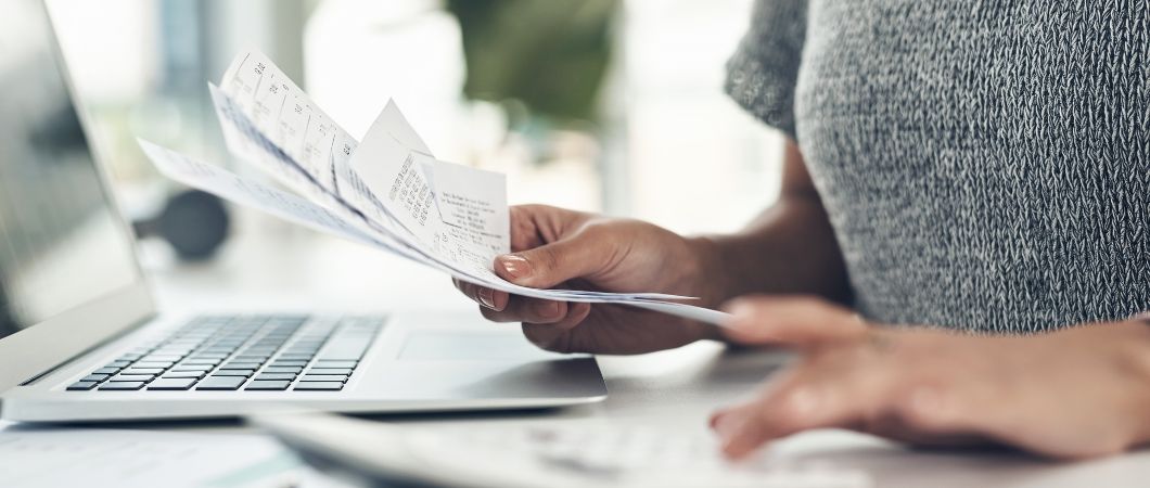 woman donor keeping receipts of her donated items
