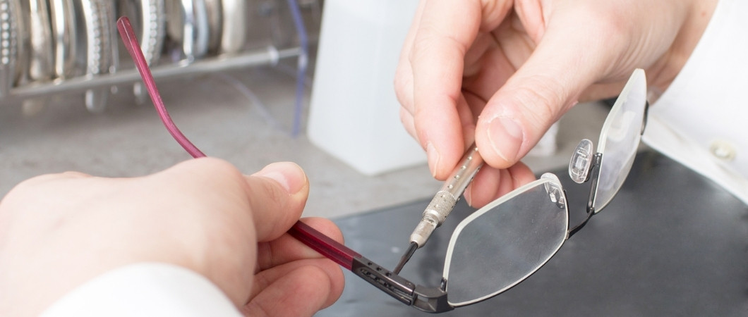 repairing an old eyeglass